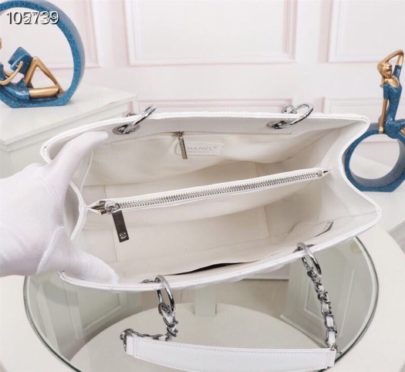 Ch**el shopping bags